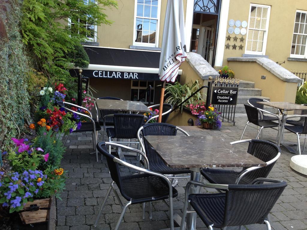 Baileys Hotel Cashel Cashel  Exterior foto