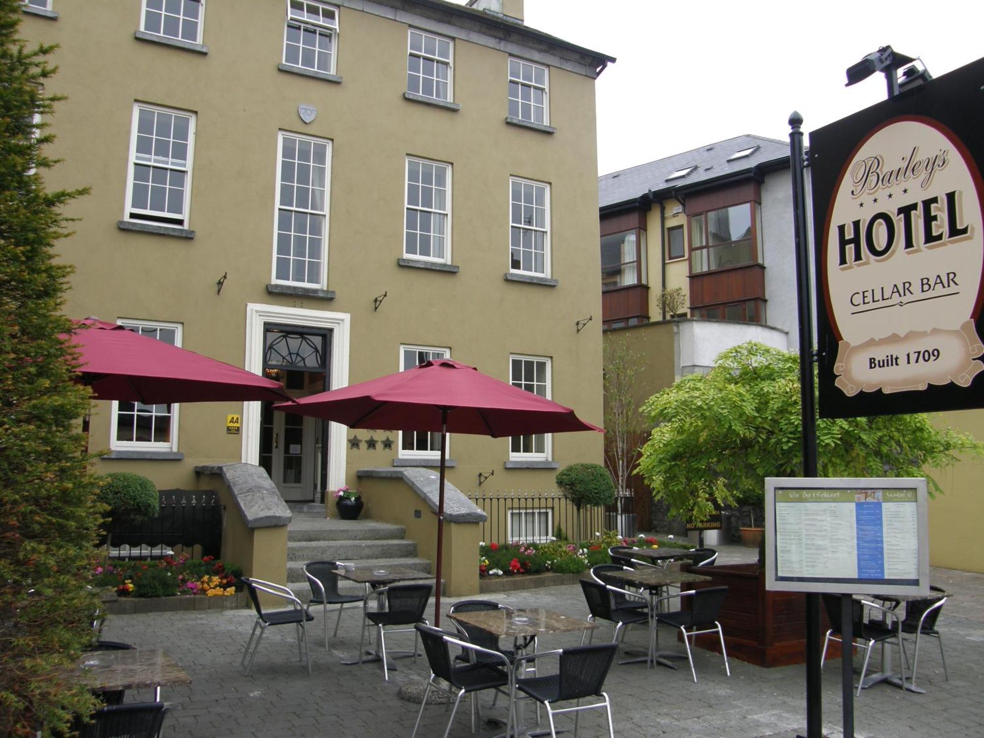 Baileys Hotel Cashel Cashel  Exterior foto