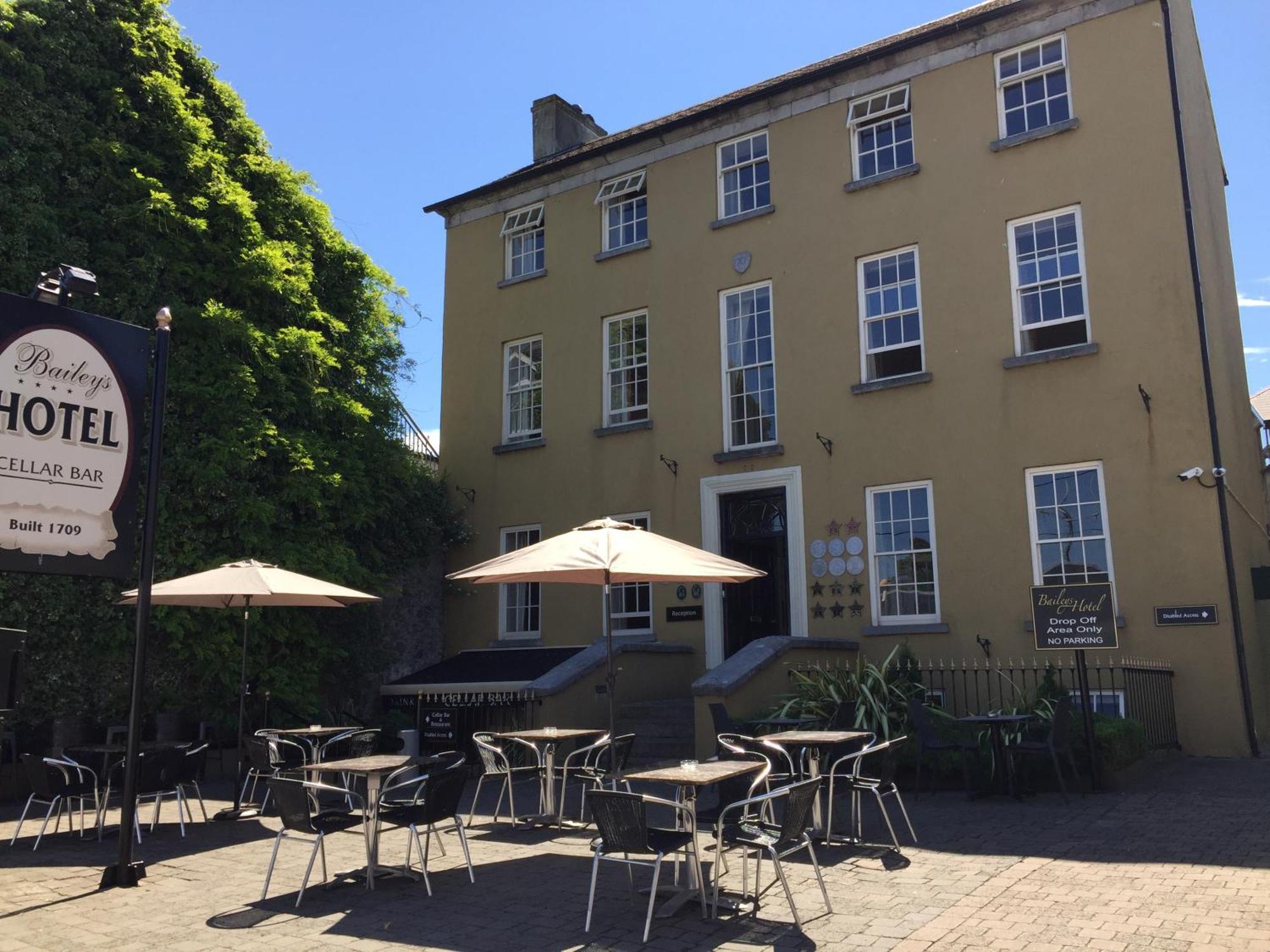 Baileys Hotel Cashel Cashel  Exterior foto