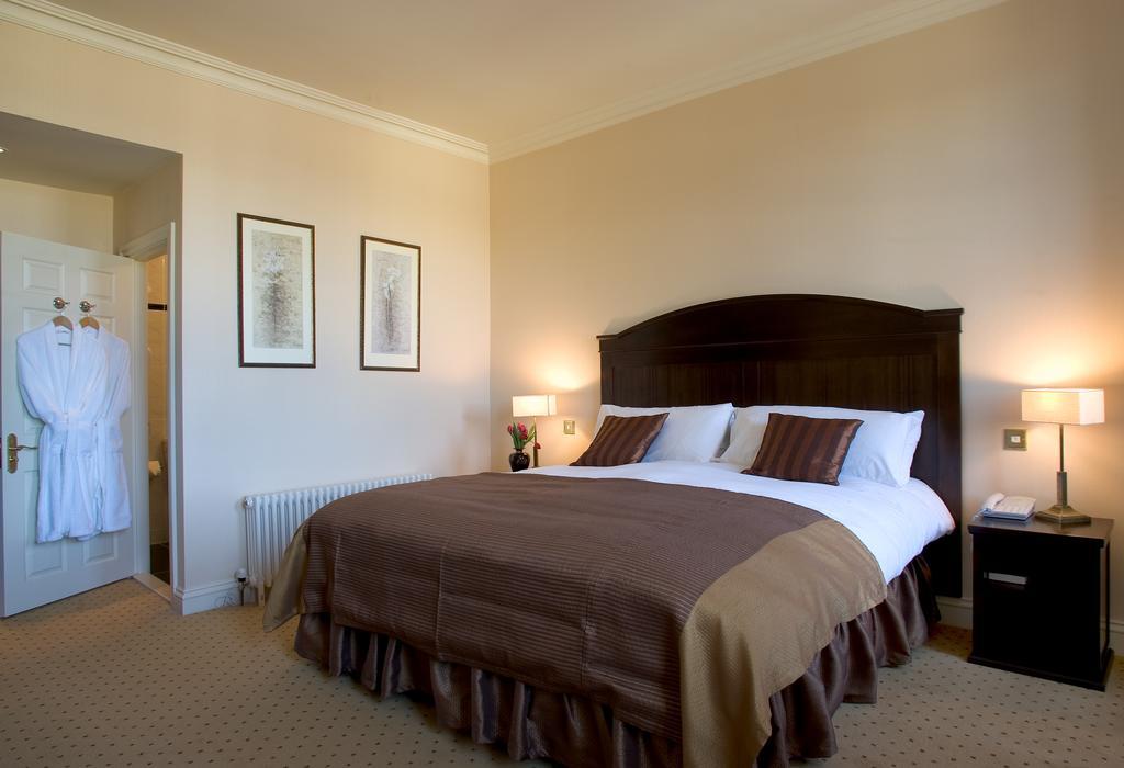 Baileys Hotel Cashel Cashel  Exterior foto